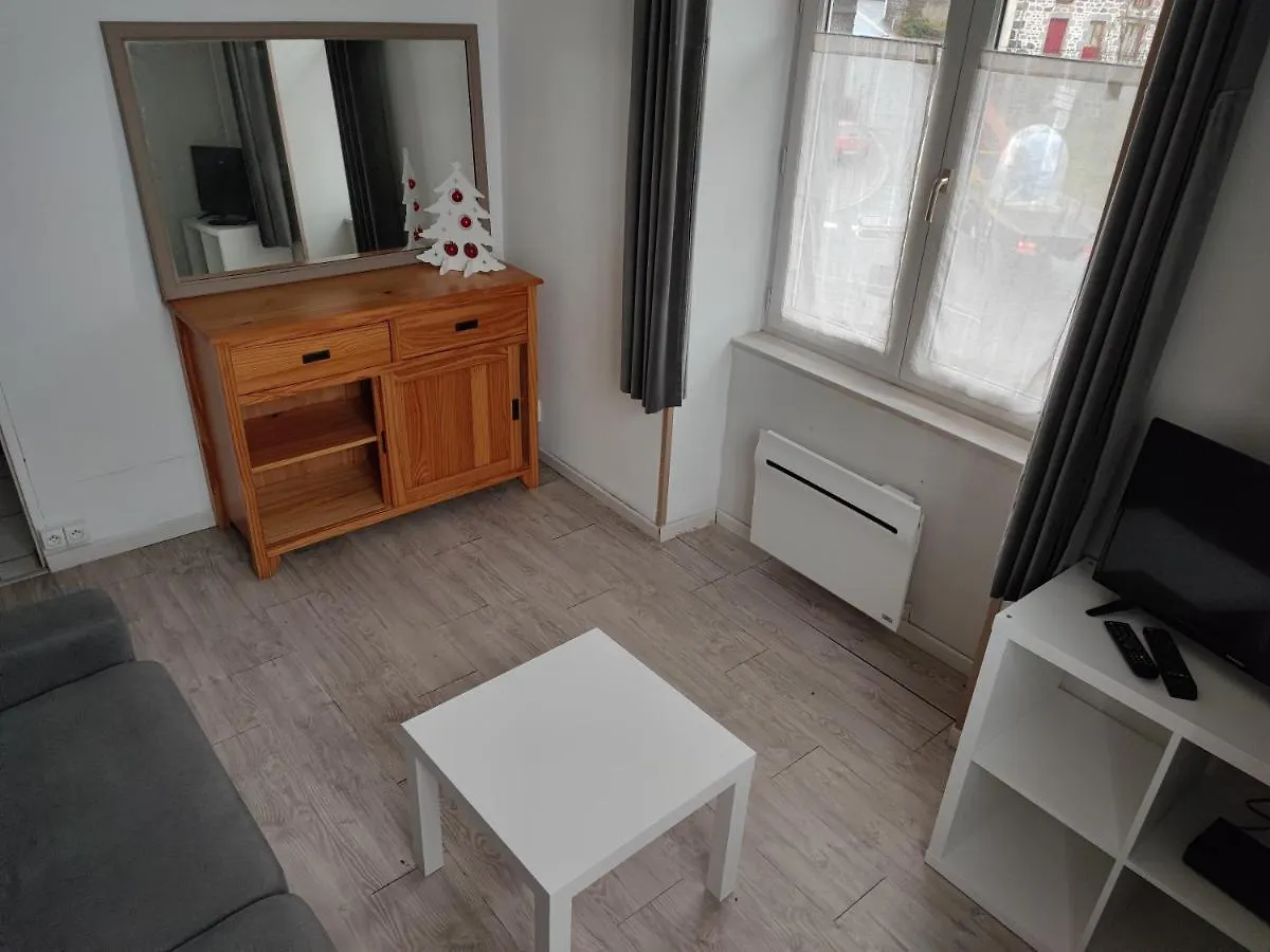 F3, 3 Pers - Proche Centre Historique Apartment Besse-et-Saint-Anastaise France